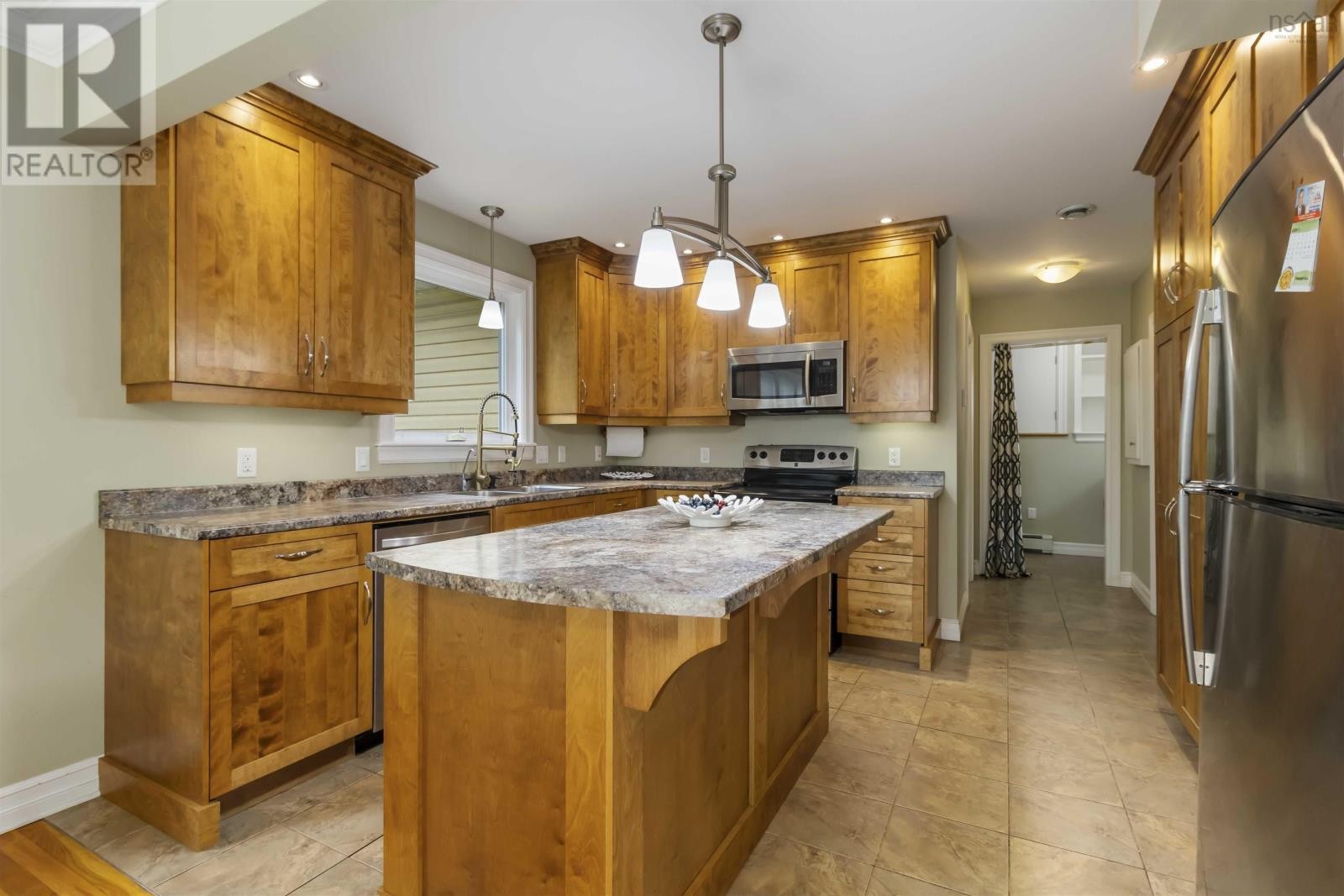 












3500 Rowe Avenue

,
Halifax,




Nova Scotia
B3L4C7

