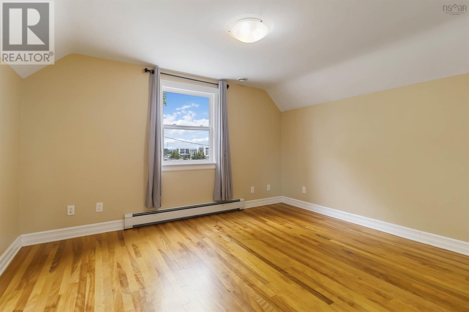 












3500 Rowe Avenue

,
Halifax,




Nova Scotia
B3L4C7

