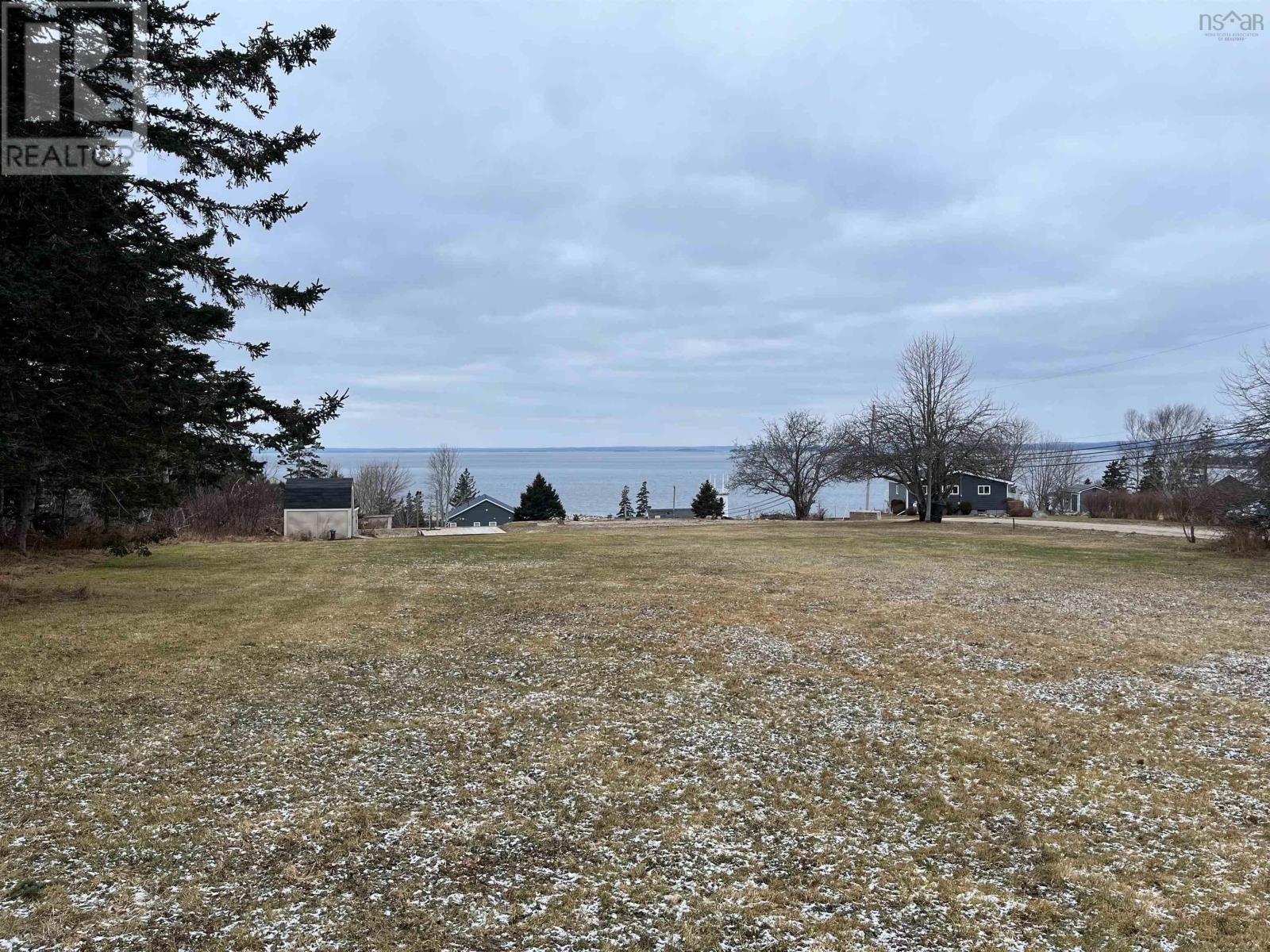 












24 Lees Lane

,
Blandford,







Nova Scotia
B0J1T0

