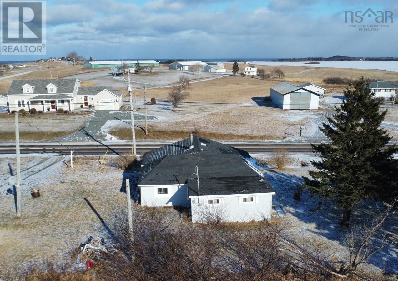 












9356 Highway 4

,
Tracadie,




Nova Scotia
B0H1A0

