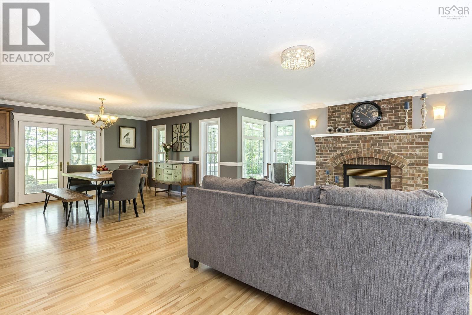 












34 Horne Settlement Rd

,
Enfield,




Nova Scotia
B2T1A7

