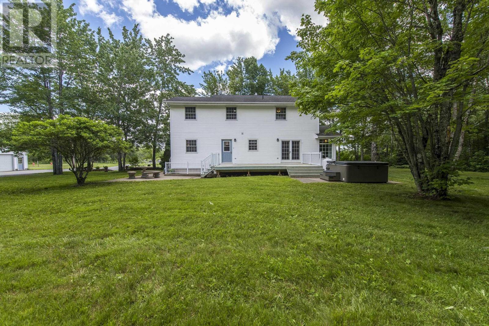 












34 Horne Settlement Rd

,
Enfield,




Nova Scotia
B2T1A7

