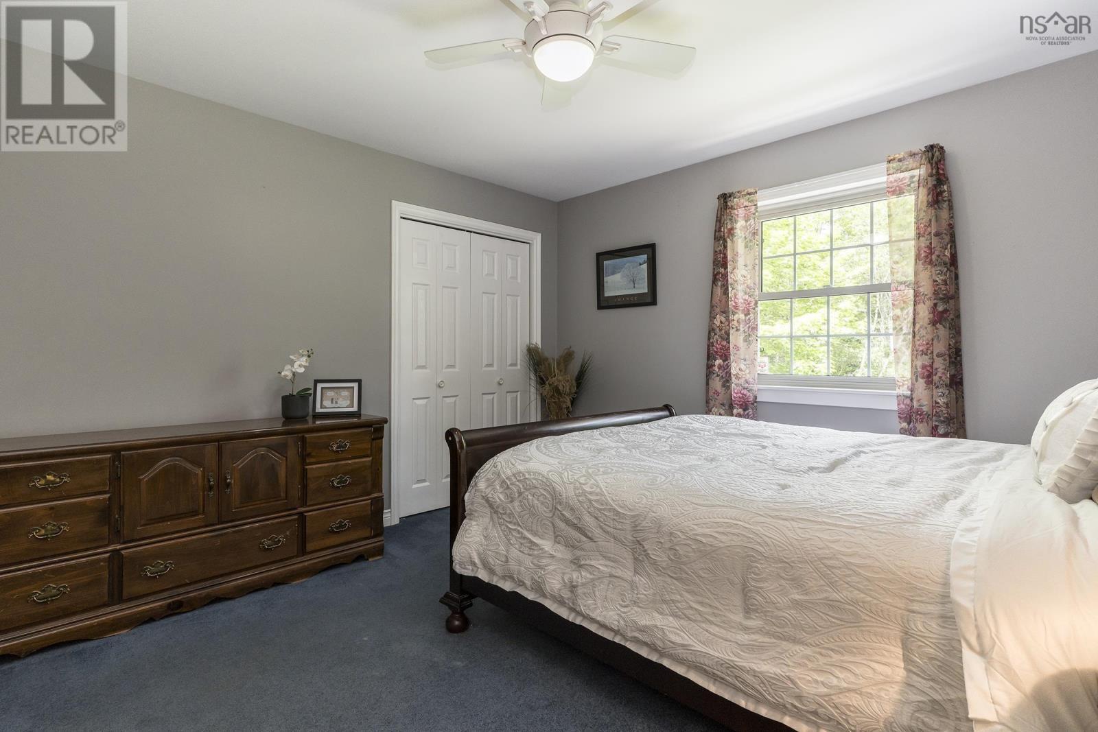 












34 Horne Settlement Road

,
Enfield,







Nova Scotia
B2T1A7

