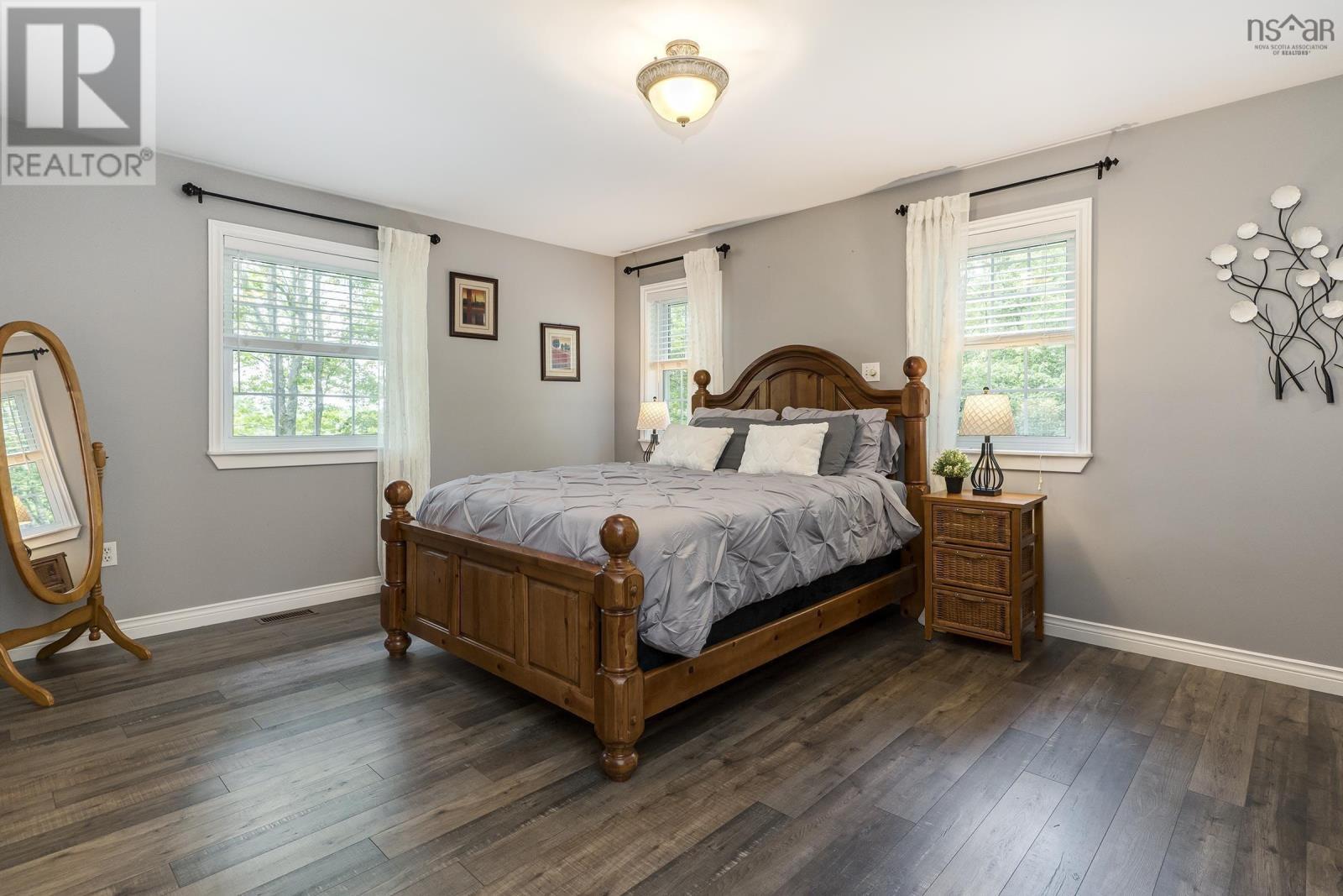 












34 Horne Settlement Road

,
Enfield,







Nova Scotia
B2T1A7

