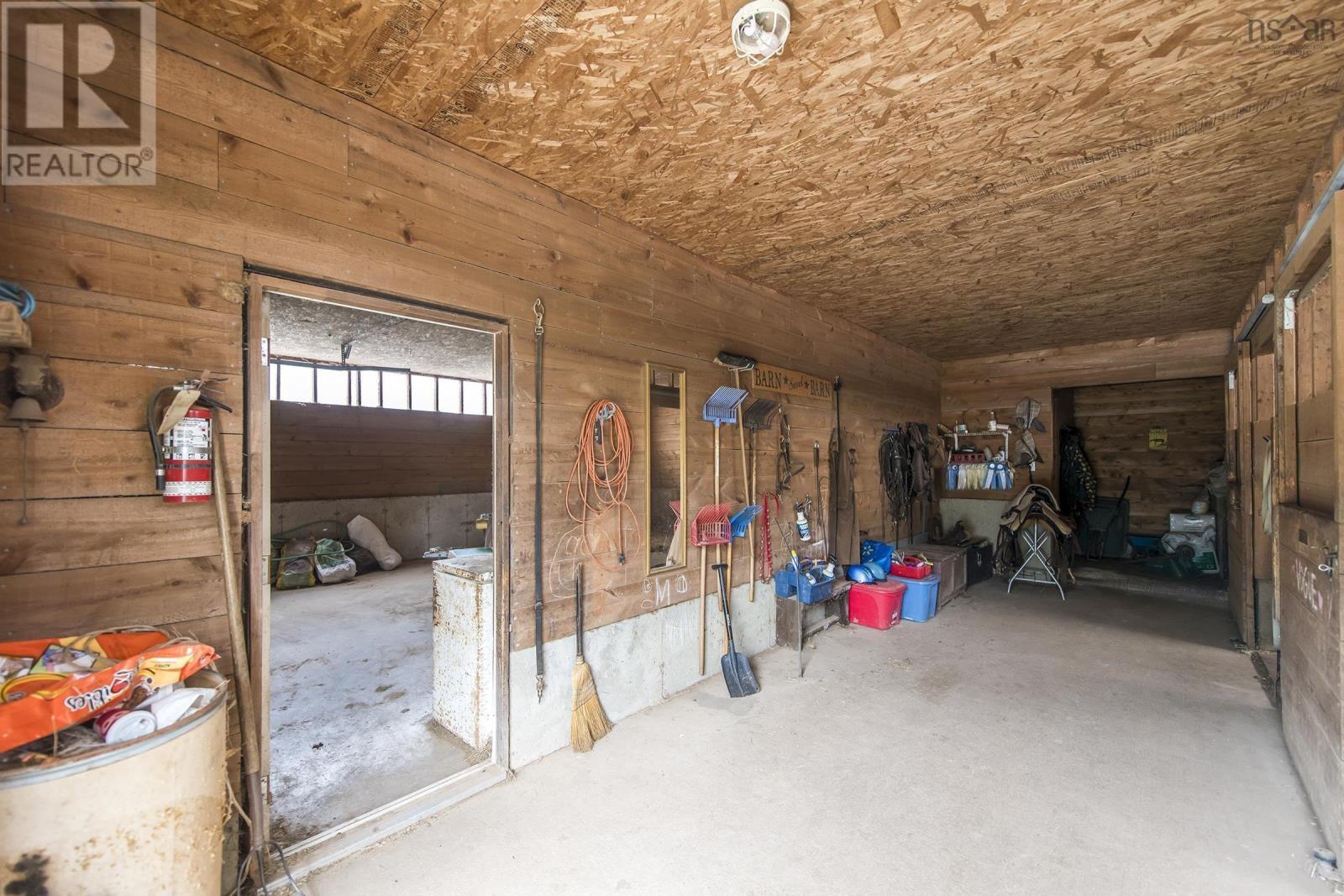 












34 Horne Settlement Road

,
Enfield,







Nova Scotia
B2T1A7


