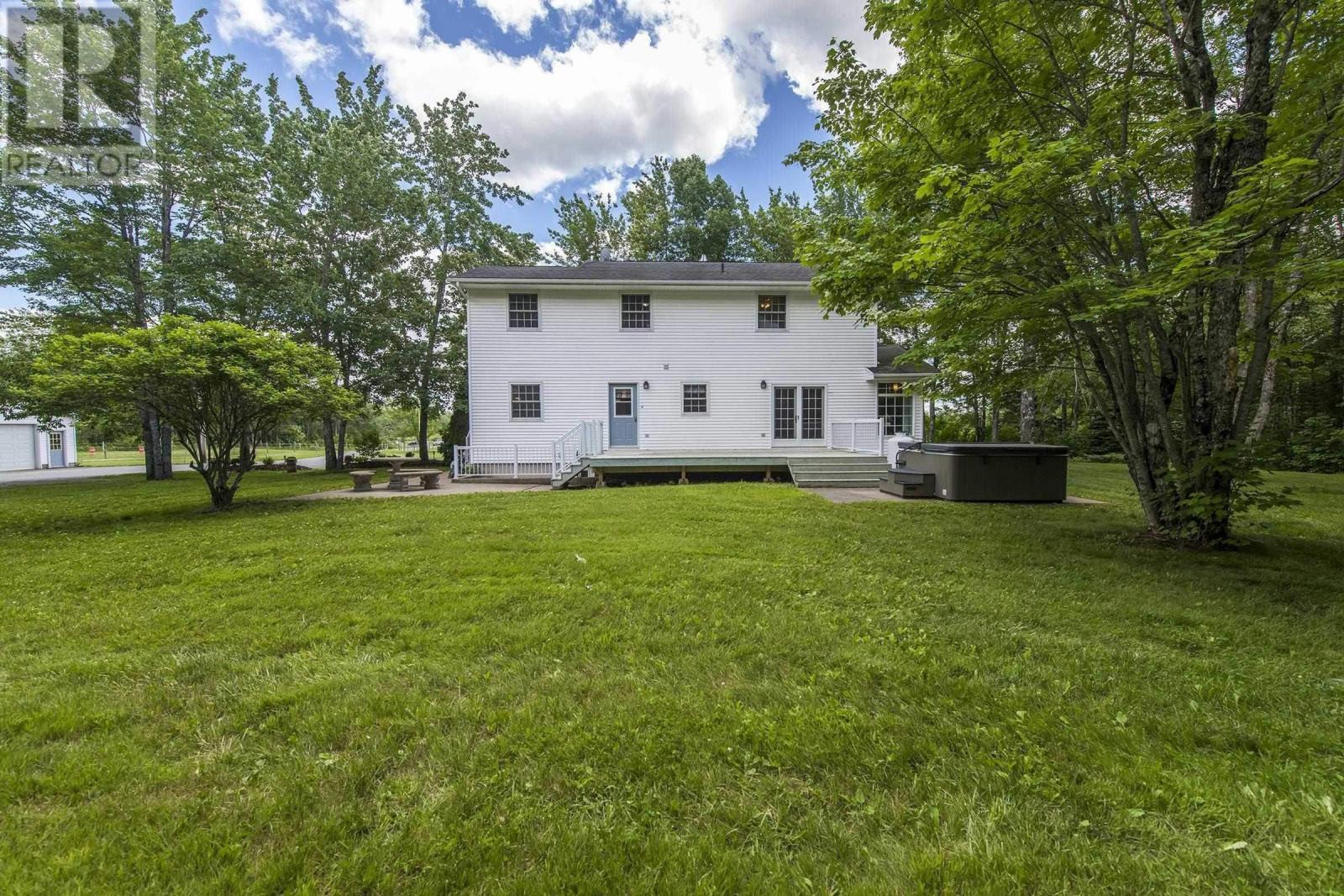 












34 Horne Settlement Road

,
Enfield,







Nova Scotia
B2T1A7

