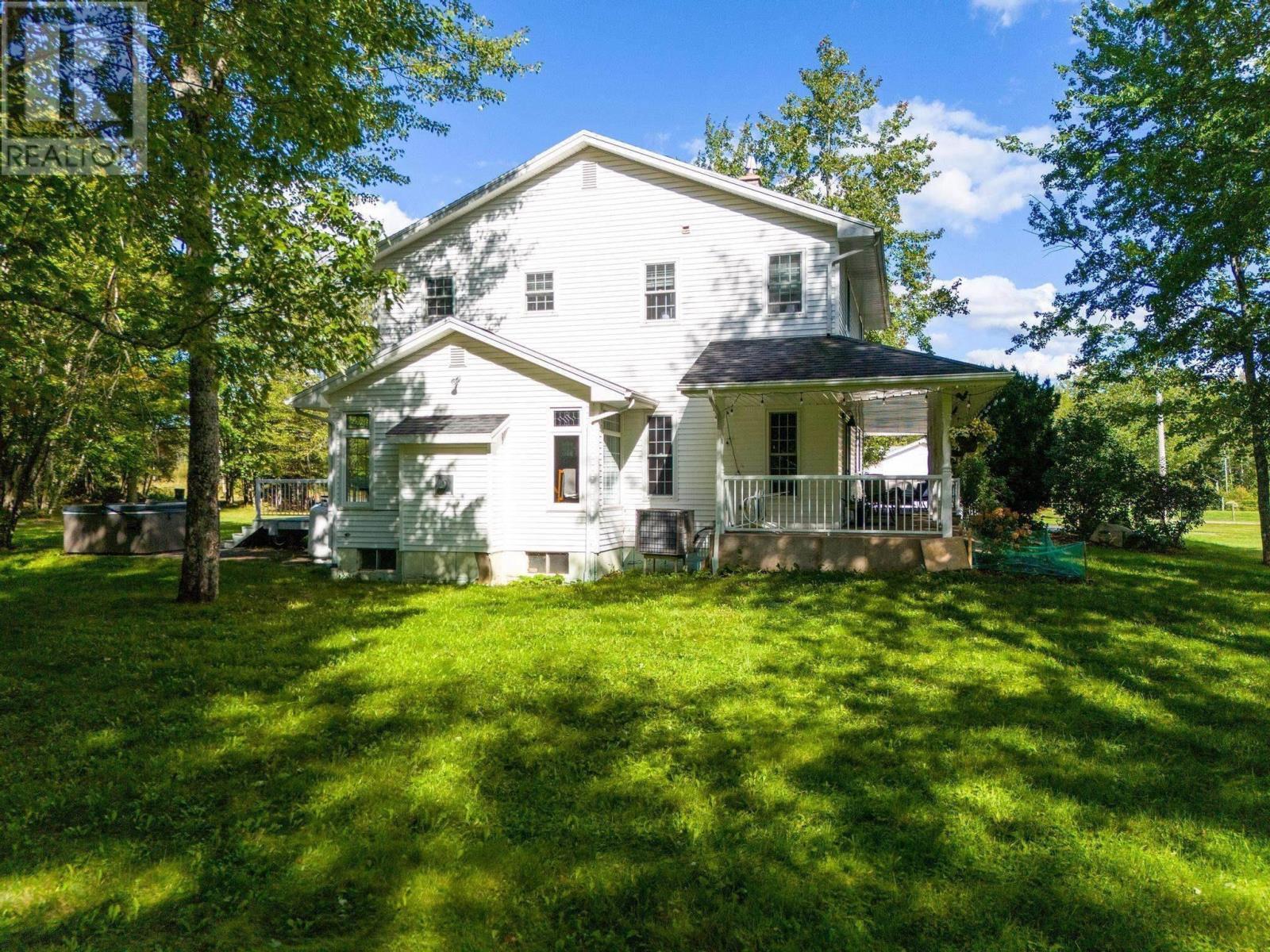 












34 Horne Settlement Road

,
Enfield,







Nova Scotia
B2T1A7

