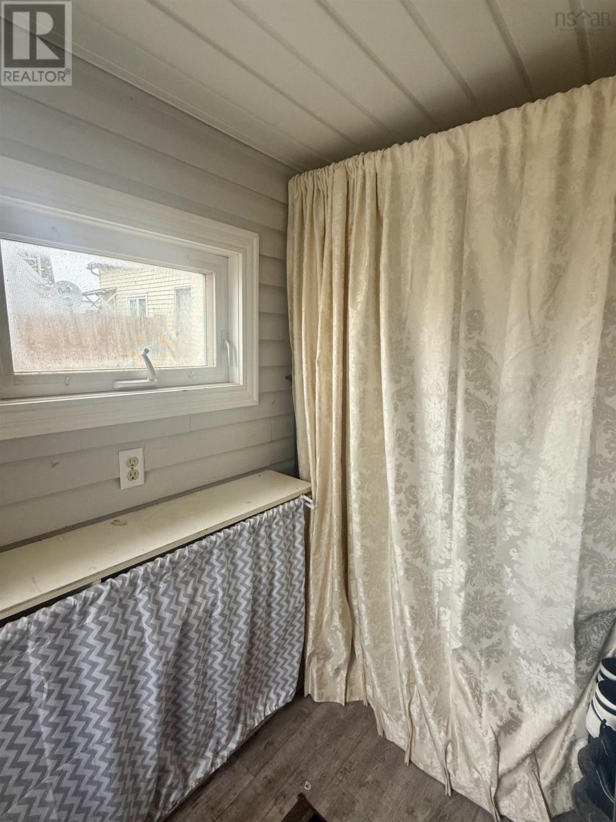 












2961 Main Street

,
Lower Clarks Harbour,




Nova Scotia
B0W1P0

