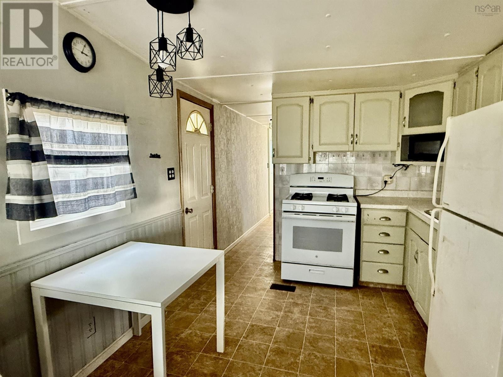 












2961 Main Street

,
Lower Clarks Harbour,




Nova Scotia
B0W1P0

