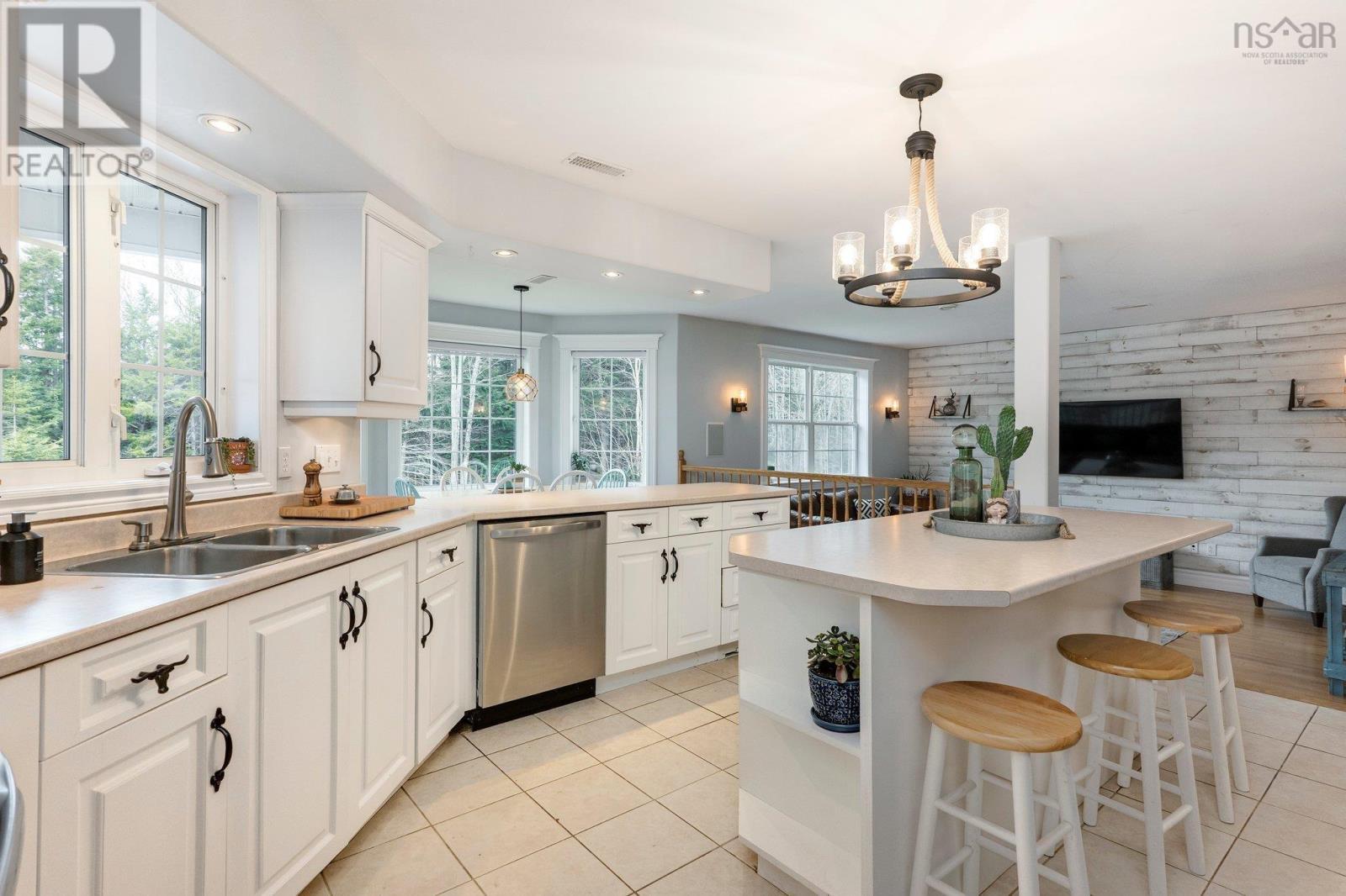 












67 Taylor Drive

,
Windsor Junction,




Nova Scotia
B2T1K7

