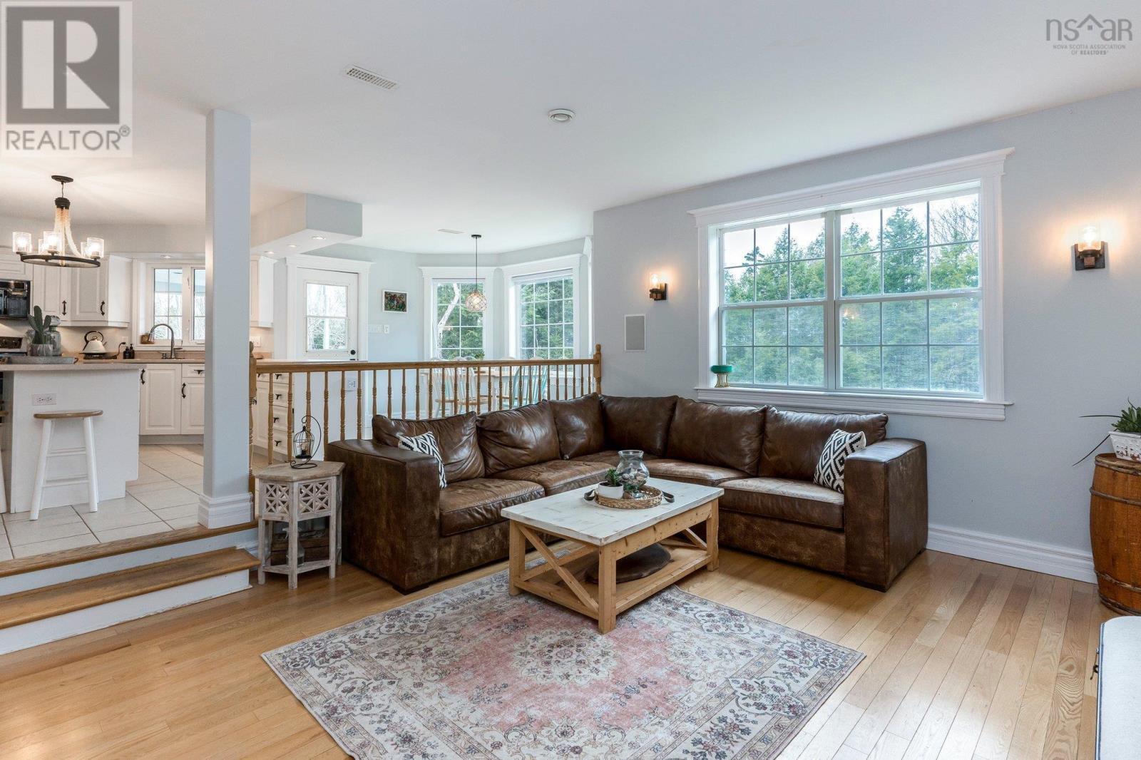 












67 Taylor Drive

,
Windsor Junction,




Nova Scotia
B2T1K7


