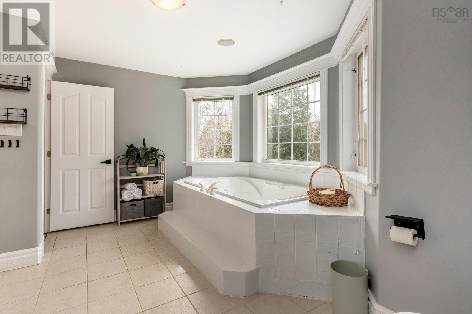












67 Taylor Drive

,
Windsor Junction,




Nova Scotia
B2T1K7

