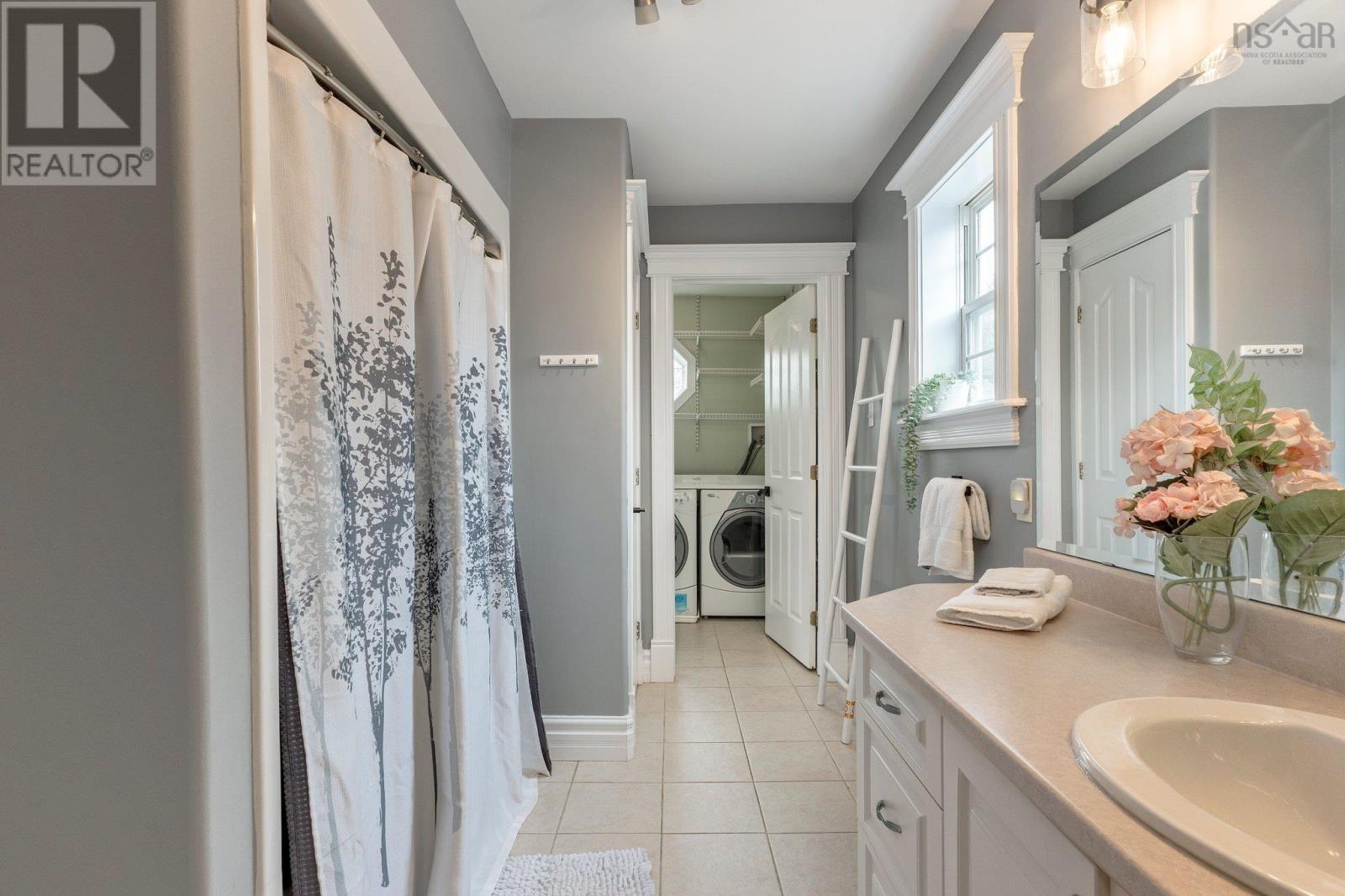












67 Taylor Drive

,
Windsor Junction,




Nova Scotia
B2T1K7

