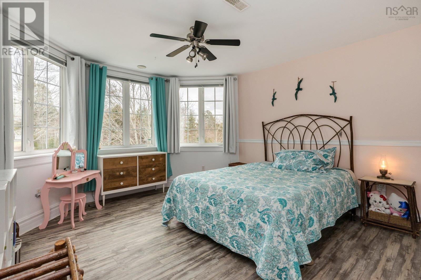 












67 Taylor Drive

,
Windsor Junction,




Nova Scotia
B2T1K7

