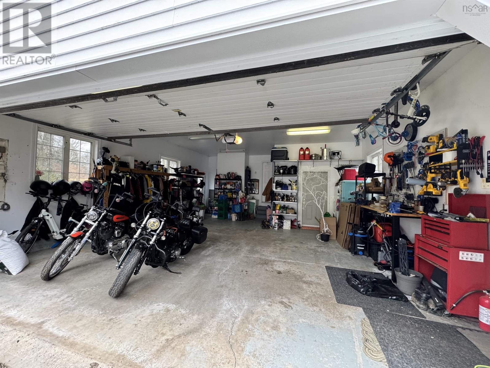 












67 Taylor Drive

,
Windsor Junction,




Nova Scotia
B2T1K7

