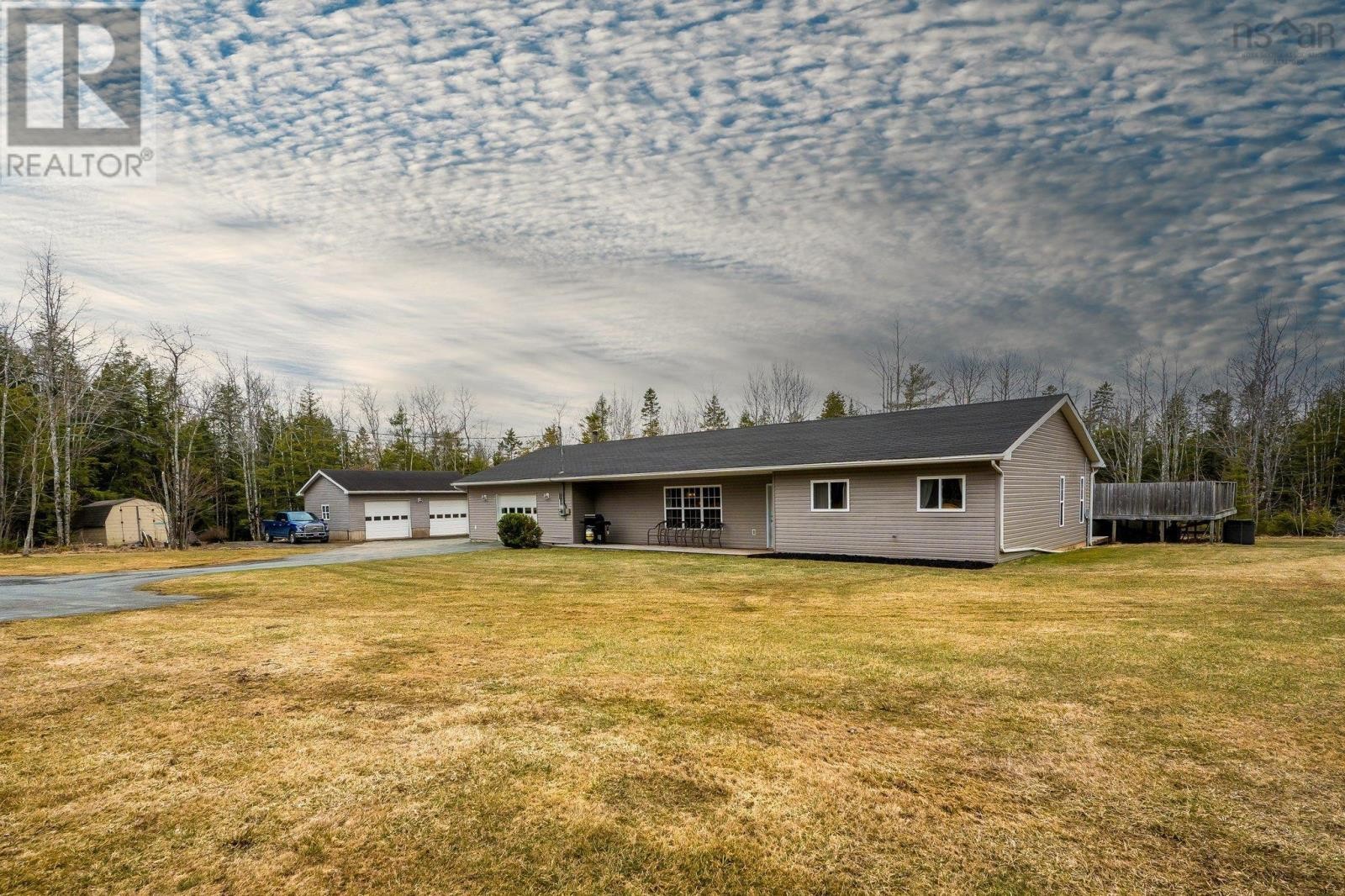 












67 Skyridge Drive

,
Dutch Settlement,




Nova Scotia
B2S2G5

