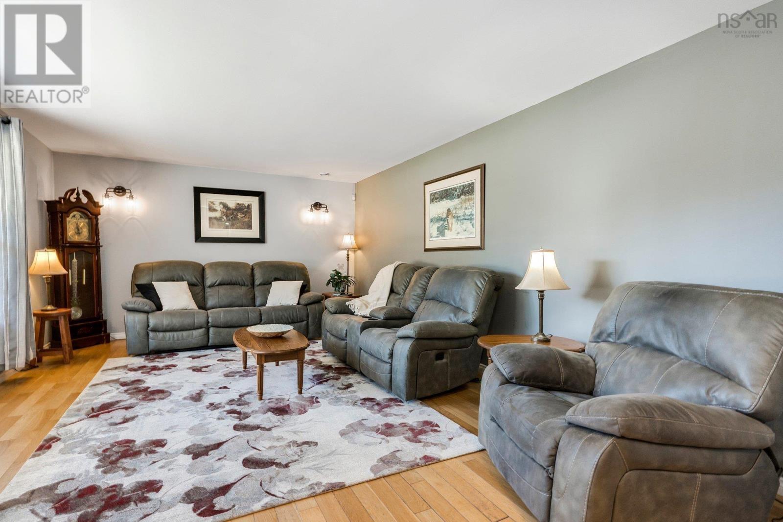 












67 Skyridge Drive

,
Dutch Settlement,




Nova Scotia
B2S2G5

