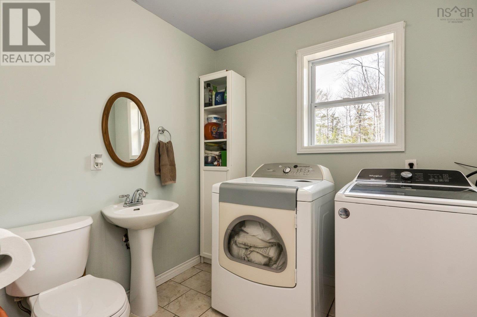 












67 Skyridge Drive

,
Dutch Settlement,




Nova Scotia
B2S2G5

