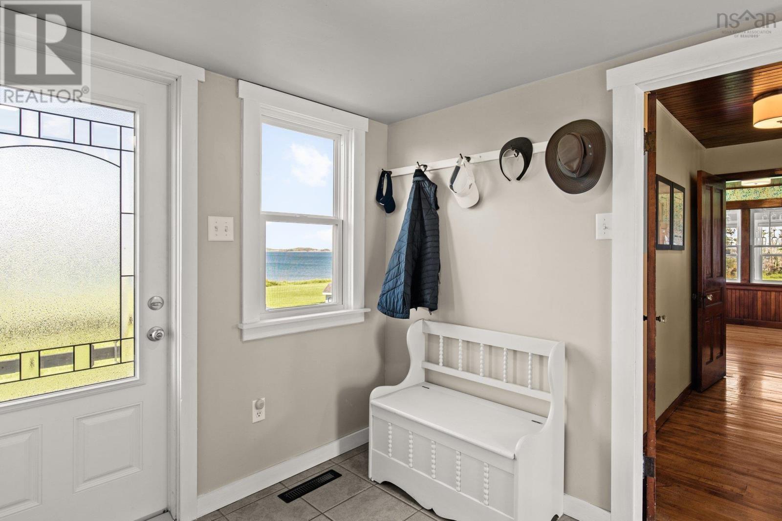












172 Lintlops Road

,
Murphy Cove,




Nova Scotia
B0J3H0

