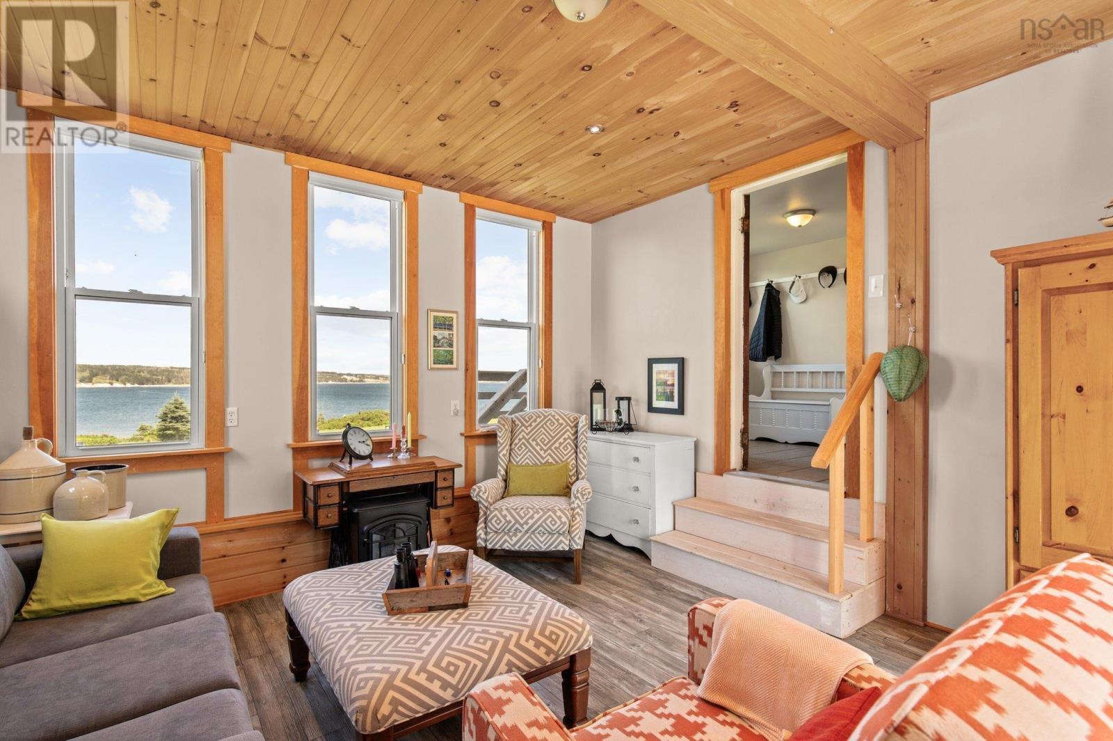 












172 Lintlops Road

,
Murphy Cove,




Nova Scotia
B0J3H0

