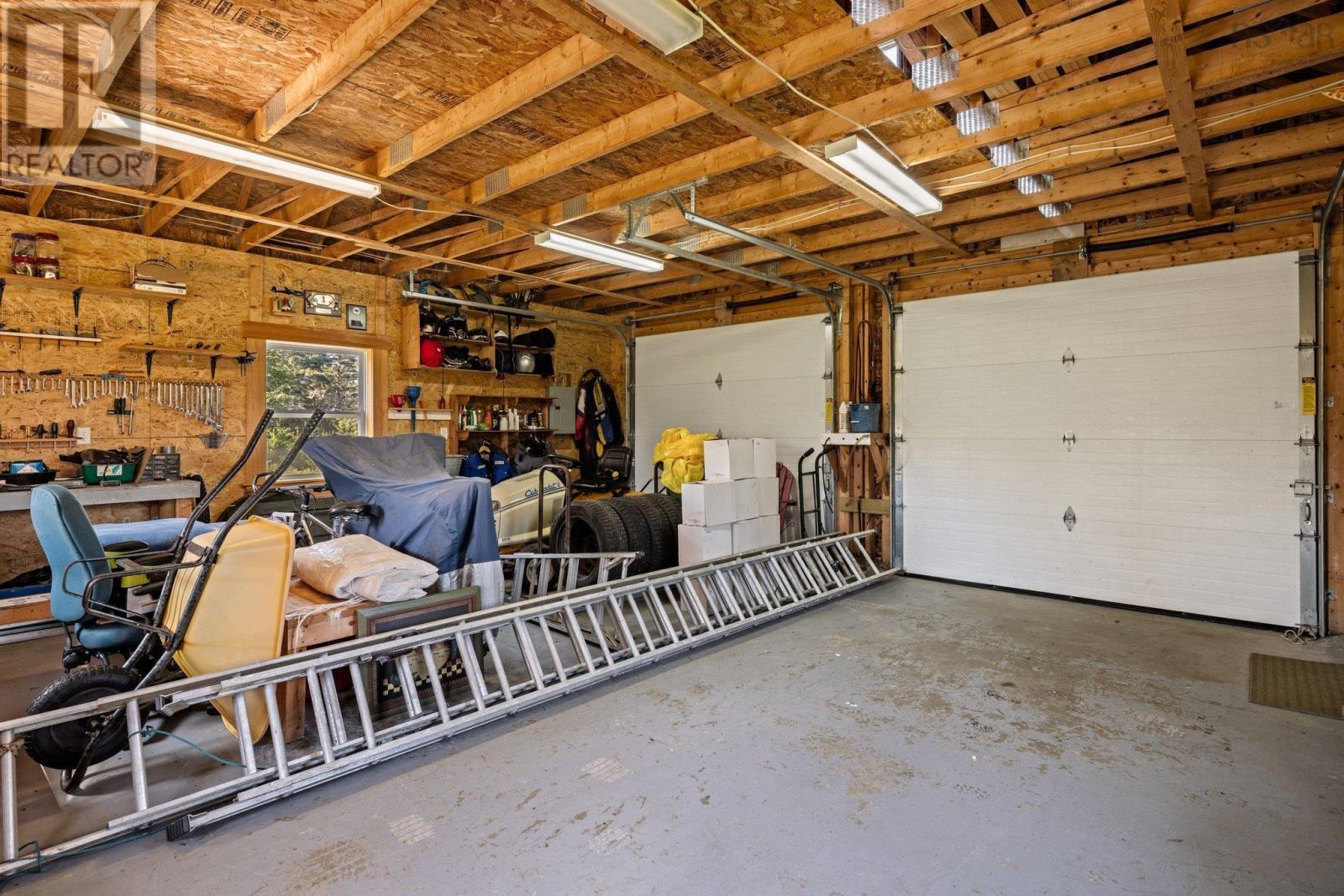












172 Lintlops Road

,
Murphy Cove,




Nova Scotia
B0J3H0

