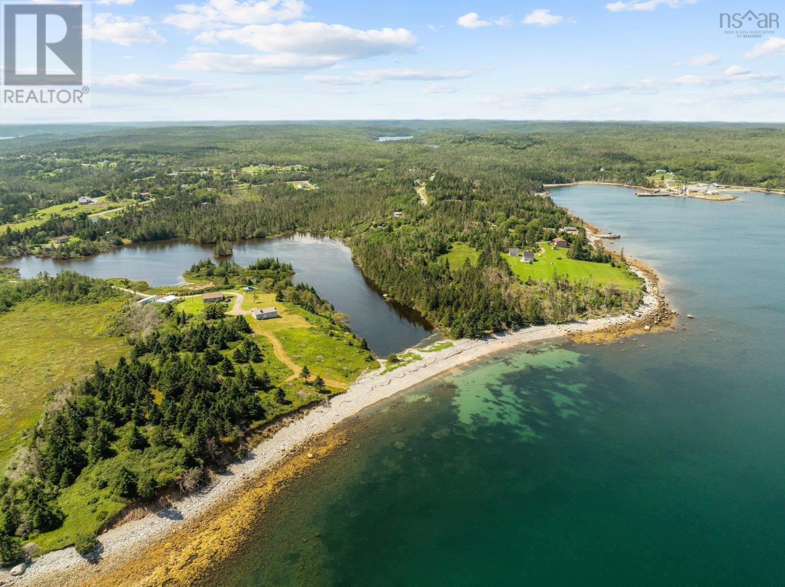 












172 Lintlops Road

,
Murphy Cove,




Nova Scotia
B0J3H0

