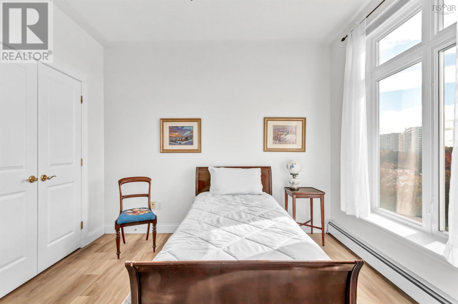 












404 202 Walter Havill Drive

,
Halifax,




Nova Scotia
B3N3M4

