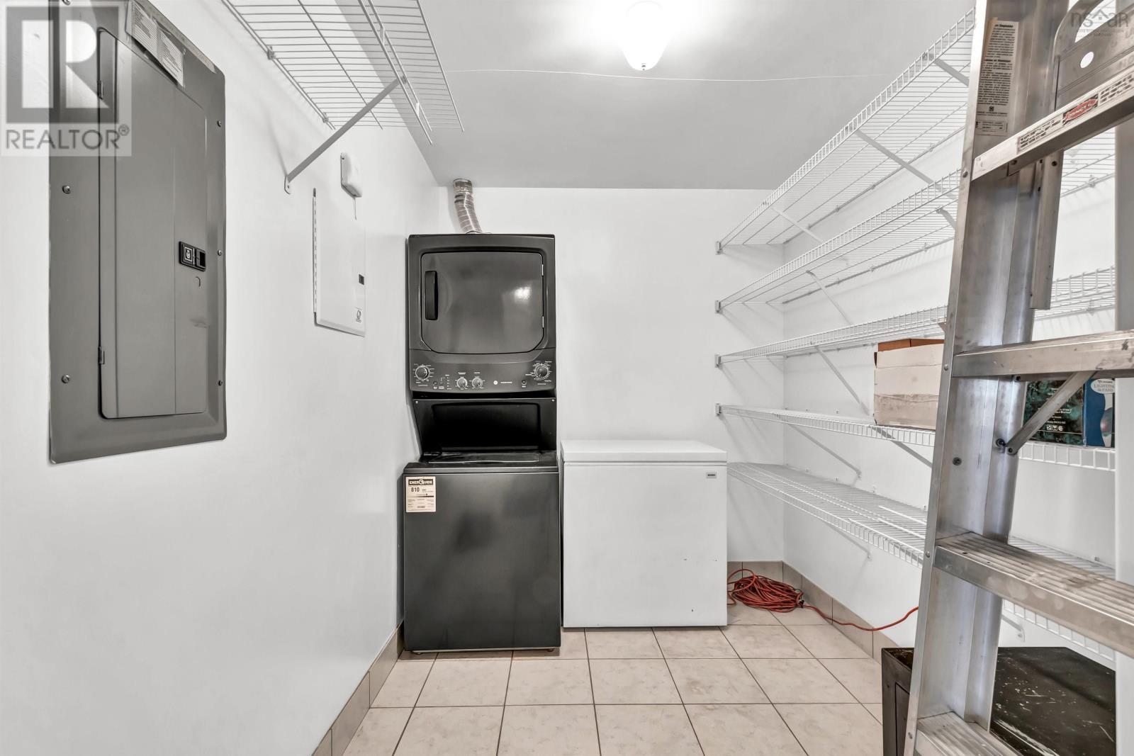












404 202 Walter Havill Drive

,
Halifax,




Nova Scotia
B3N3M4

