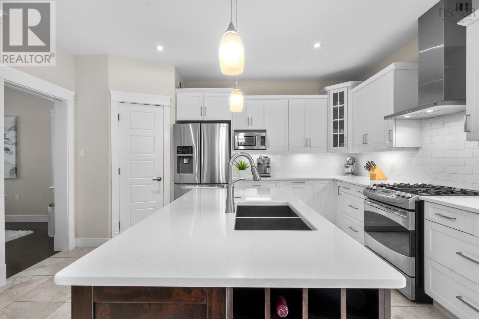 












323 Royal Oaks Way

,
Belnan,




Nova Scotia
B2S0C2

