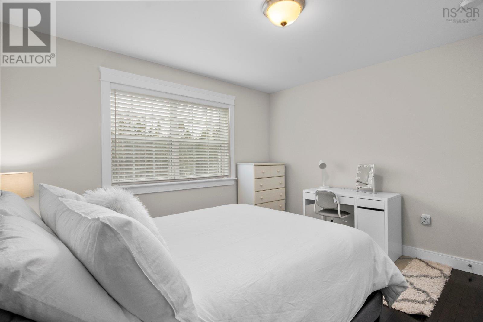 












323 Royal Oaks Way

,
Belnan,




Nova Scotia
B2S0C2

