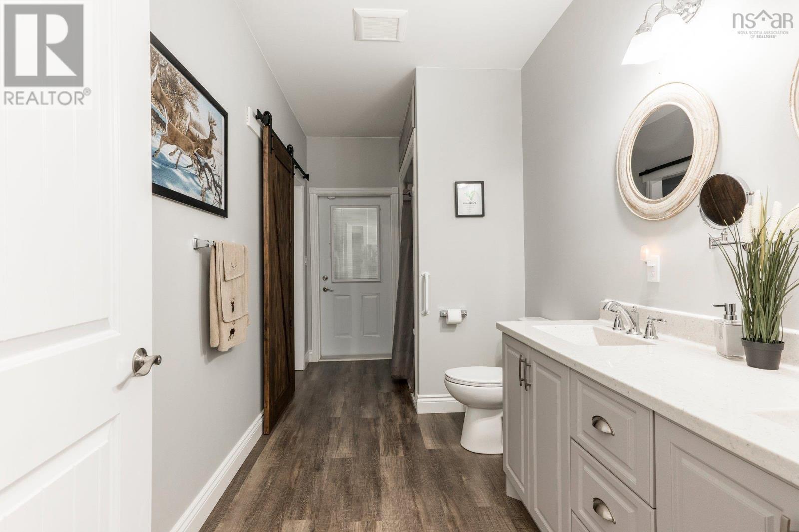 












206 Monte Vista Road

,
Enfield,




Nova Scotia
B2T1H9

