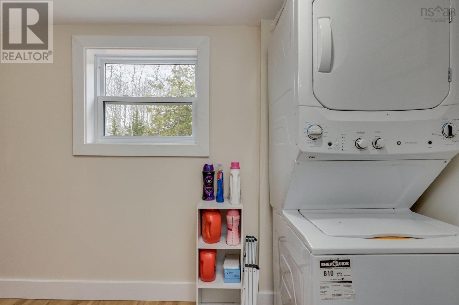 












206 Monte Vista Road

,
Enfield,




Nova Scotia
B2T1H9


