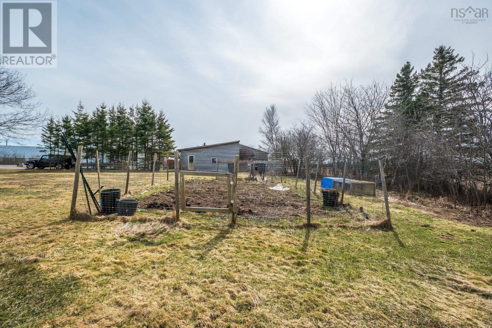 












171 Exhibition Grounds Road

,
Middle Musquodoboit,




Nova Scotia
B0N1X0

