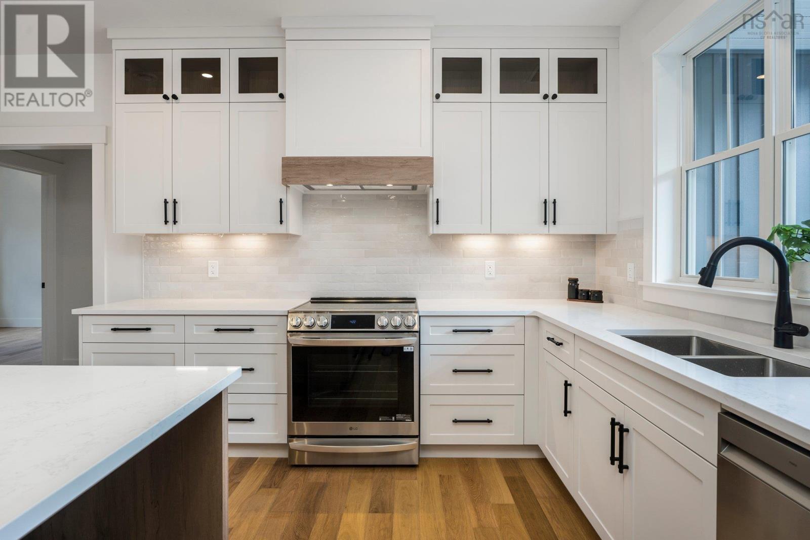












355 Meadow View Way

,
Belnan,




Nova Scotia
B2S3K1


