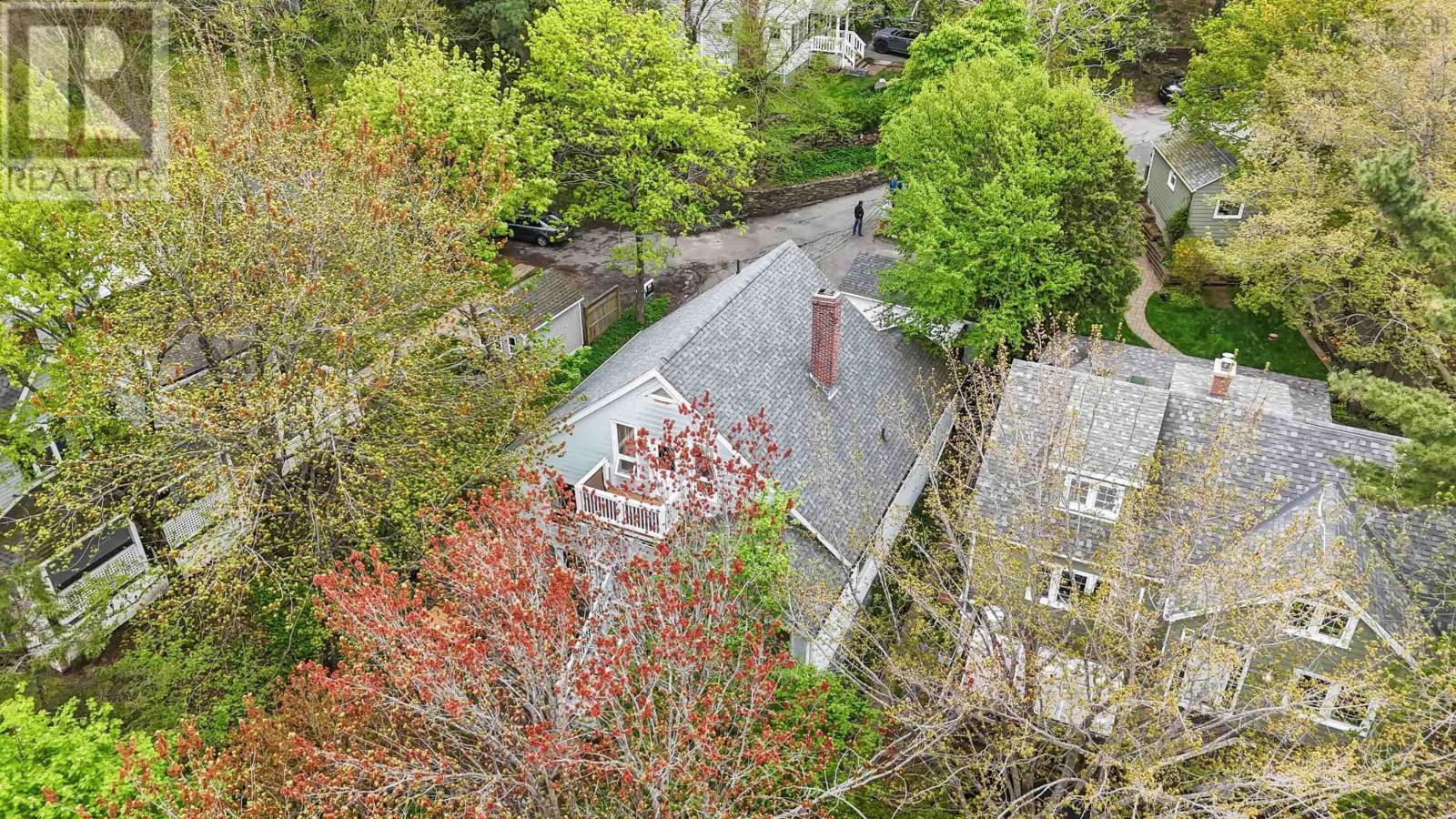 












16 Birches Drive

,
Halifax,




Nova Scotia
B3N1J1

