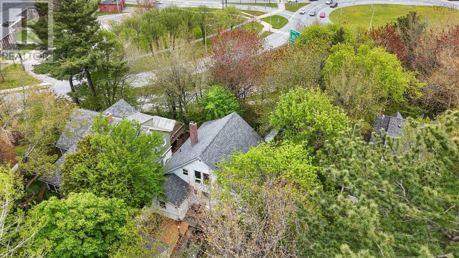 












16 Birches Drive

,
Halifax,




Nova Scotia
B3N1J1

