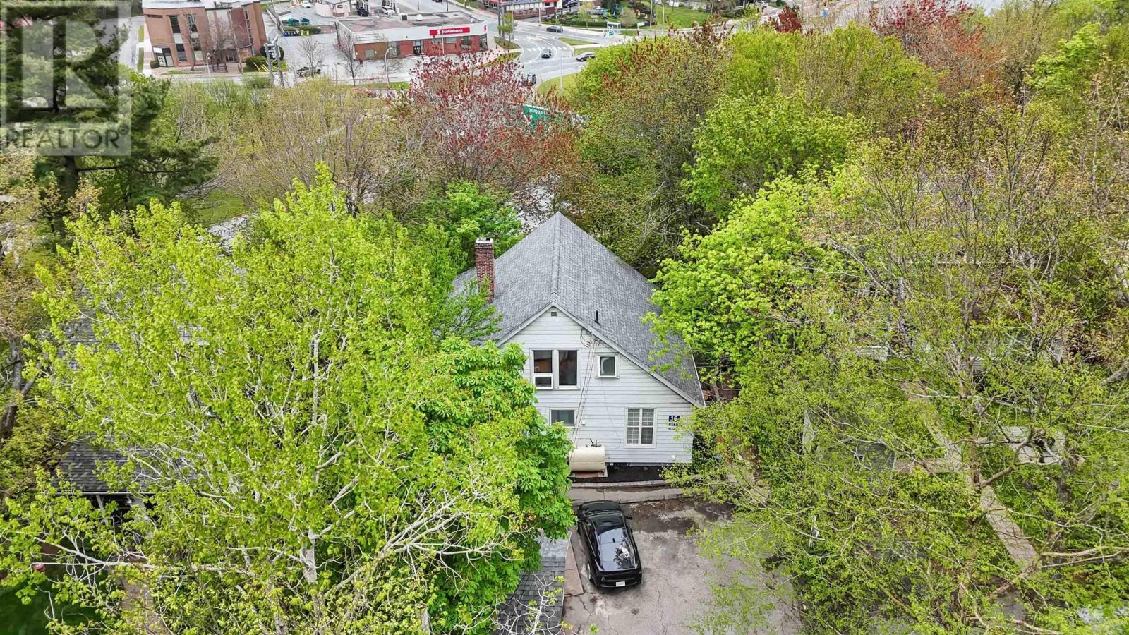 












16 Birches Drive

,
Halifax,




Nova Scotia
B3N1J1

