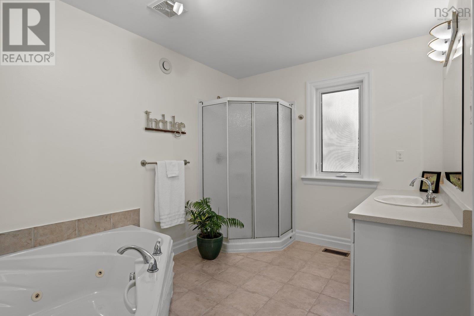 












103 Summer Field Way

,
Dartmouth,




Nova Scotia
B2W6M9

