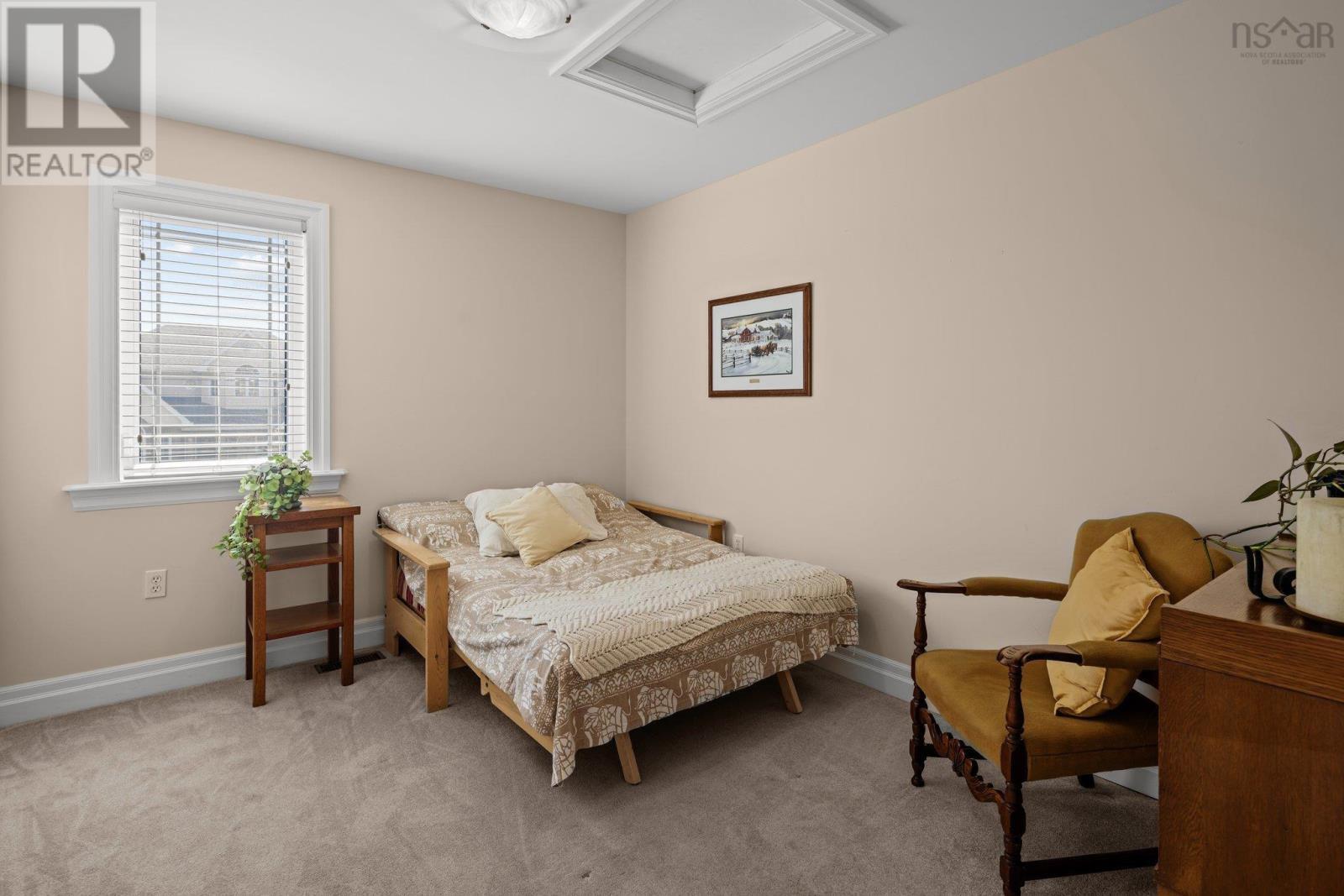












103 Summer Field Way

,
Dartmouth,




Nova Scotia
B2W6M9

