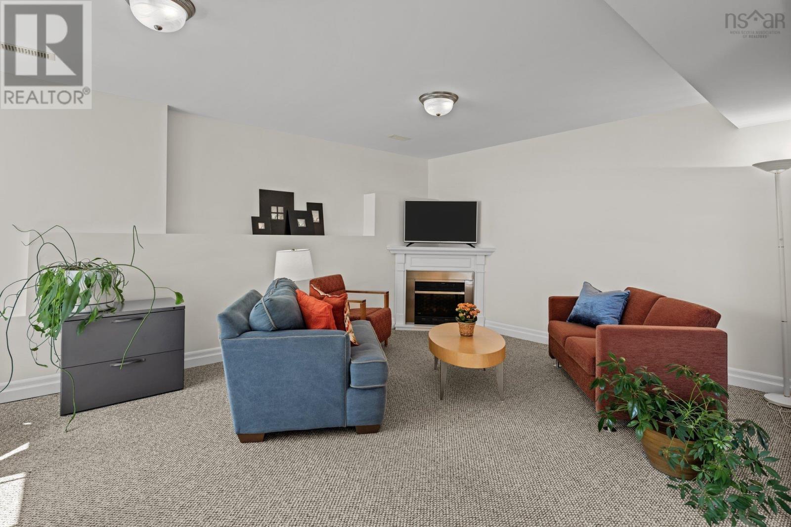 












103 Summer Field Way

,
Dartmouth,




Nova Scotia
B2W6M9

