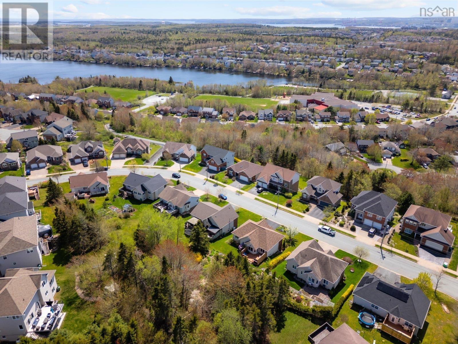 












103 Summer Field Way

,
Dartmouth,




Nova Scotia
B2W6M9


