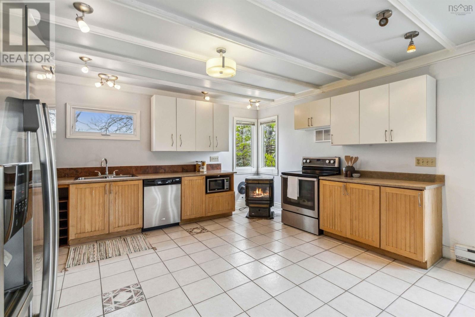 












15 Loon Lane

,
Three Fathom Harbour,




Nova Scotia
B0J2L0

