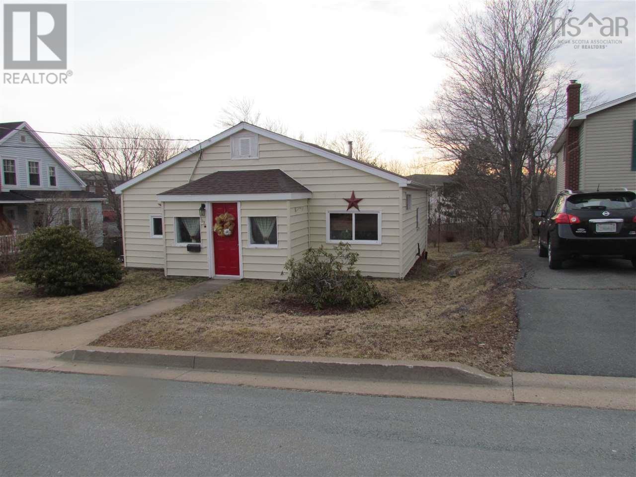 












32 Circle Drive

,
Halifax,




Nova Scotia
B3P1K2

