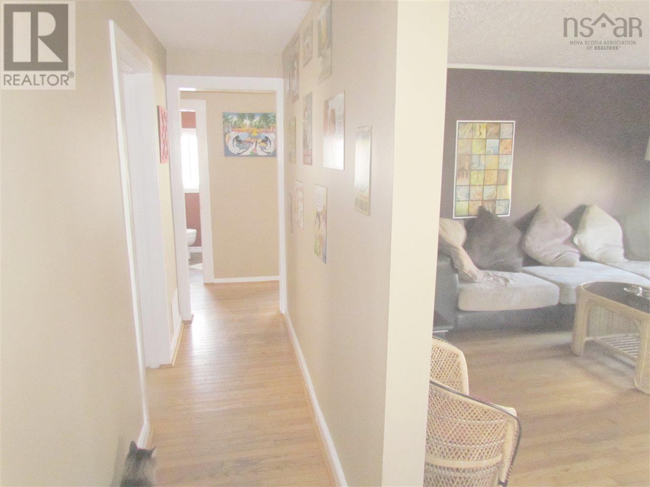 












32 Circle Drive

,
Halifax,




Nova Scotia
B3P1K2

