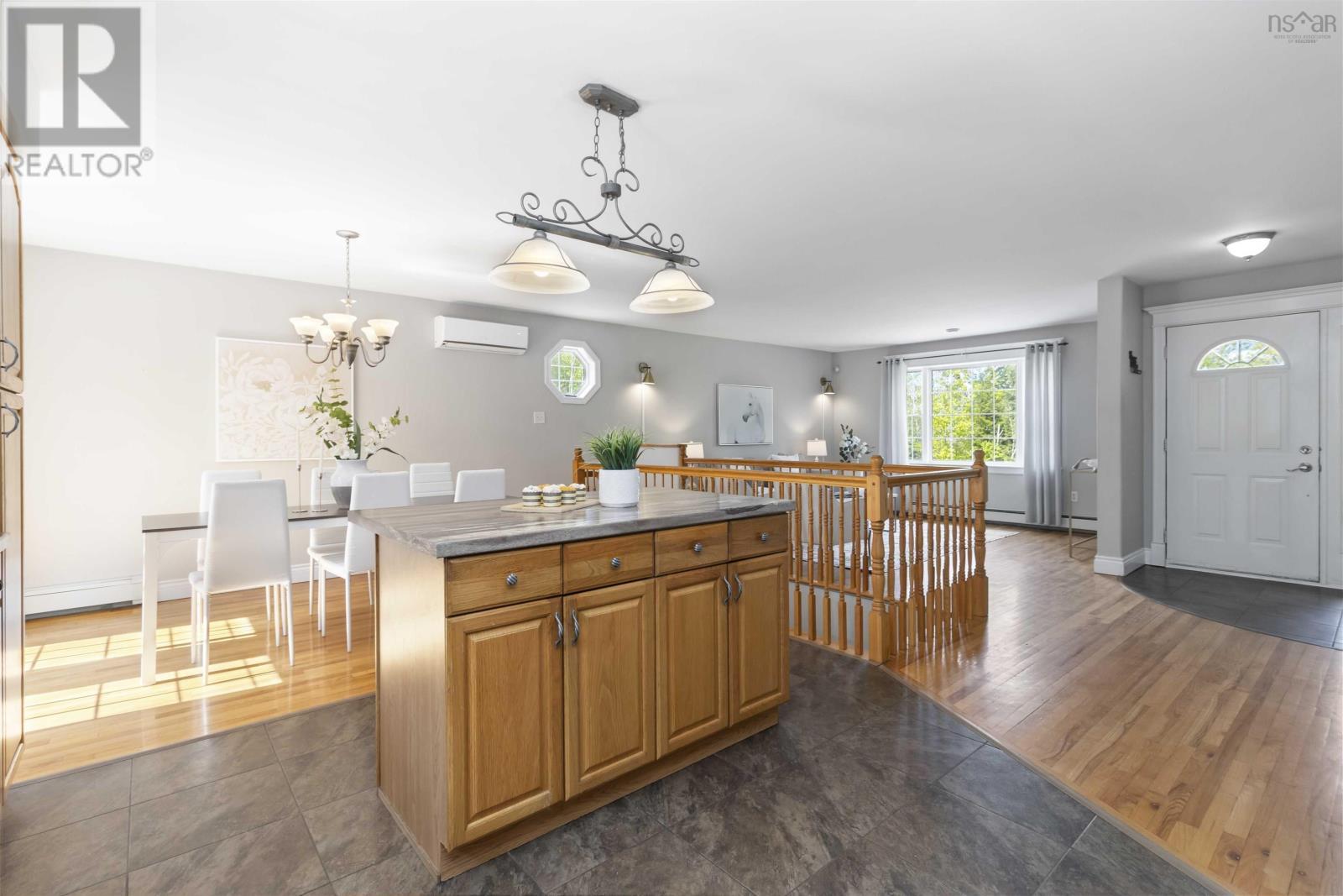 












110 Silver Leaf Drive

,
Kinsac,




Nova Scotia
B4G1G5

