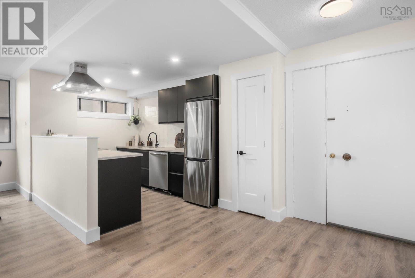 












401 5959 Spring Garden Road

,
Halifax,




Nova Scotia
B3H1Y4

