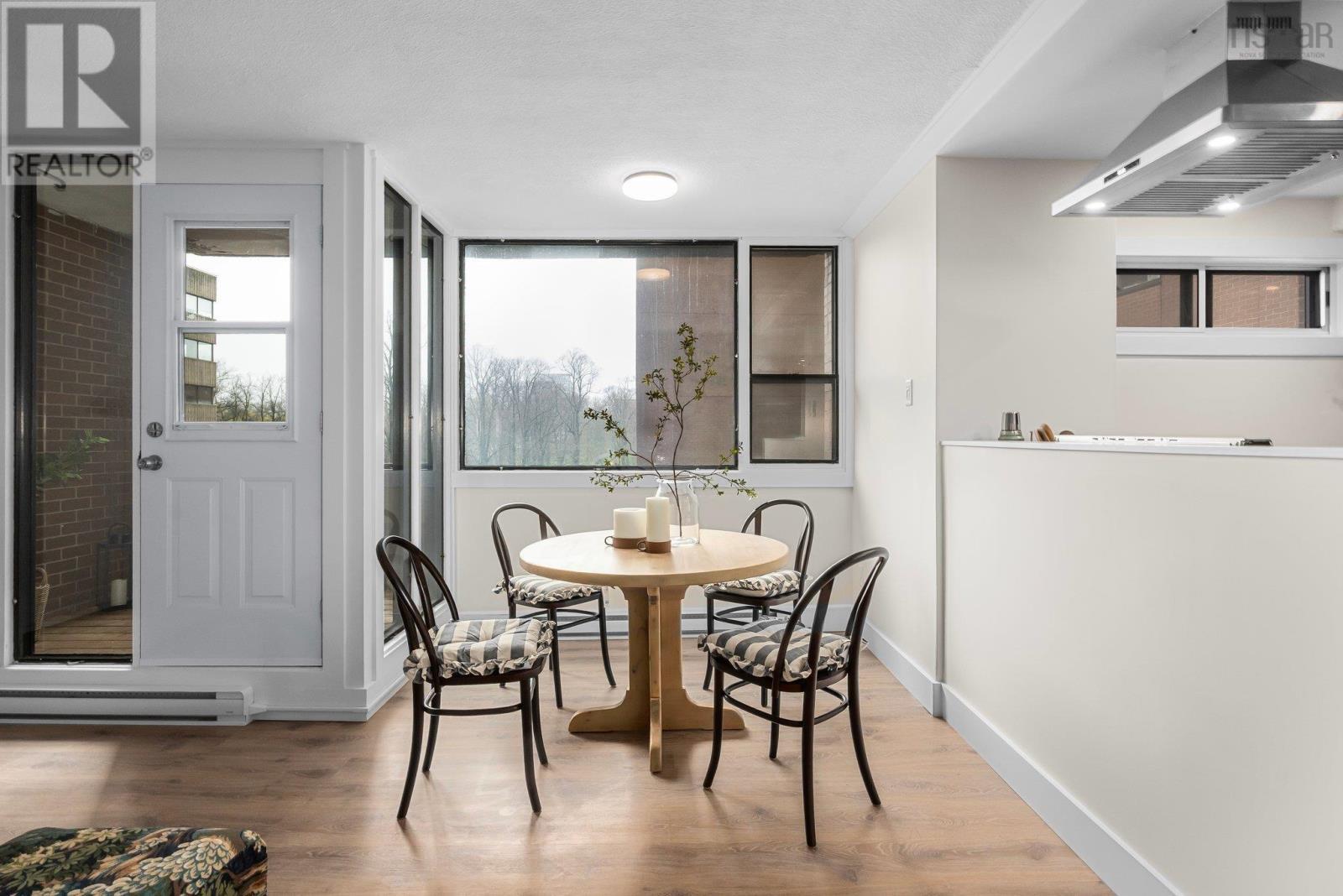 












401 5959 Spring Garden Road

,
Halifax,




Nova Scotia
B3H1Y4

