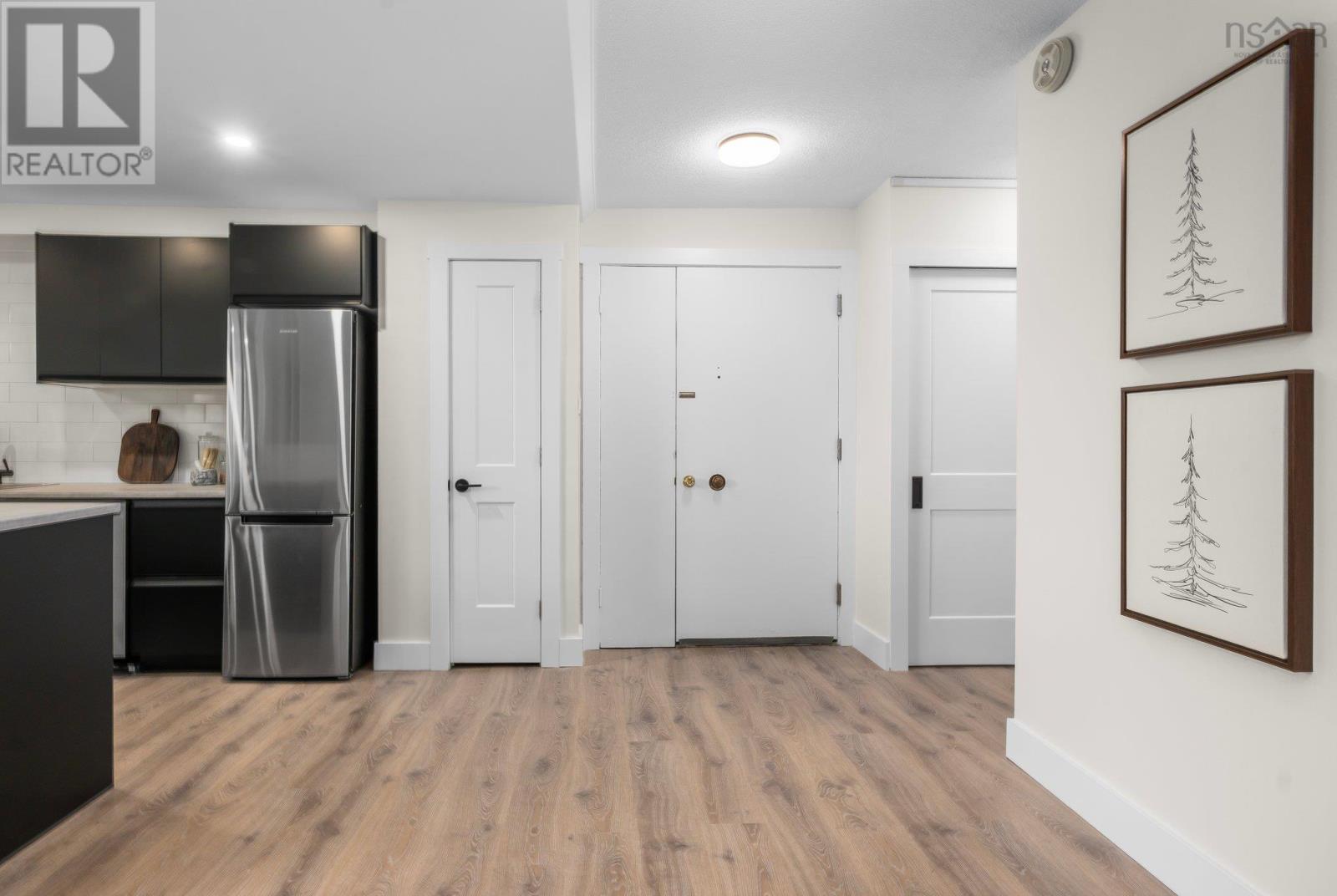 












401 5959 Spring Garden Road

,
Halifax,




Nova Scotia
B3H1Y4

