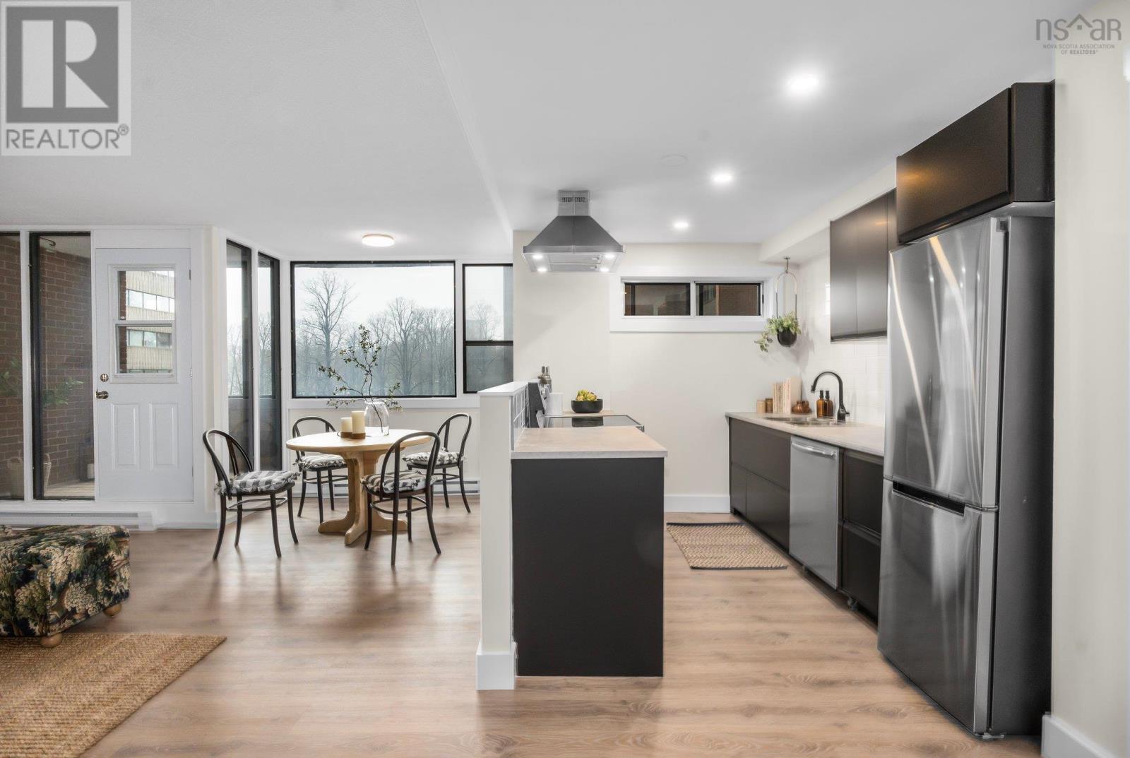 












401 5959 Spring Garden Road

,
Halifax,




Nova Scotia
B3H1Y4

