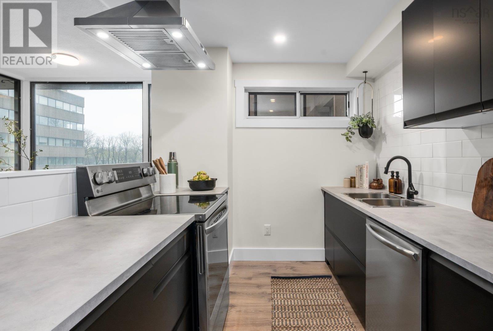 












401 5959 Spring Garden Road

,
Halifax,




Nova Scotia
B3H1Y4

